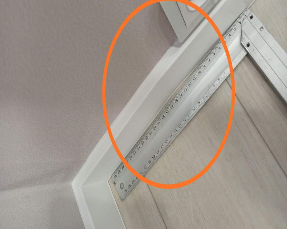 Плинтус ХДФ Dollken Cubu Flex Life 100 мм х 2,5 м 1013 (5012) Белый