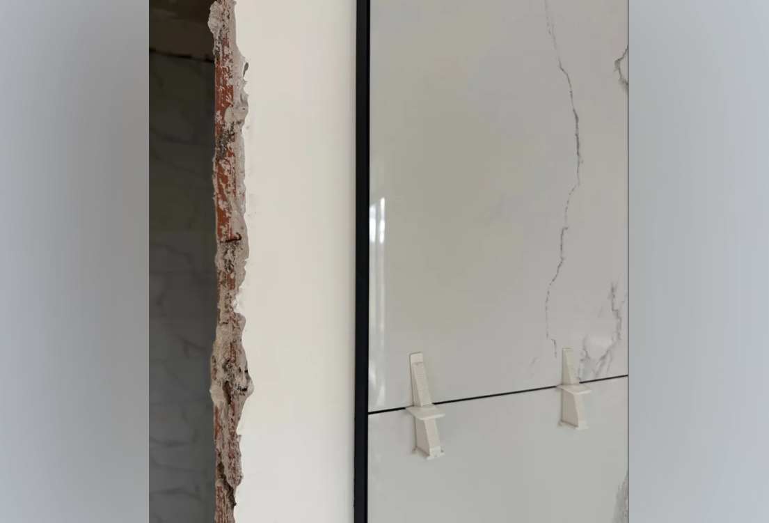 Профиль окантовочный Волшебная палочка MSPK 01-6.2700.15 6мм 2,7м Черный анод