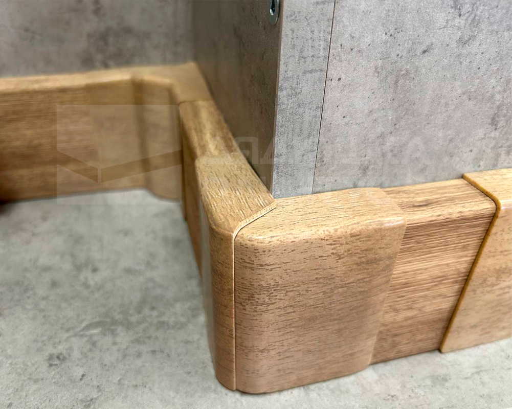 Угол наружный компл.Белый