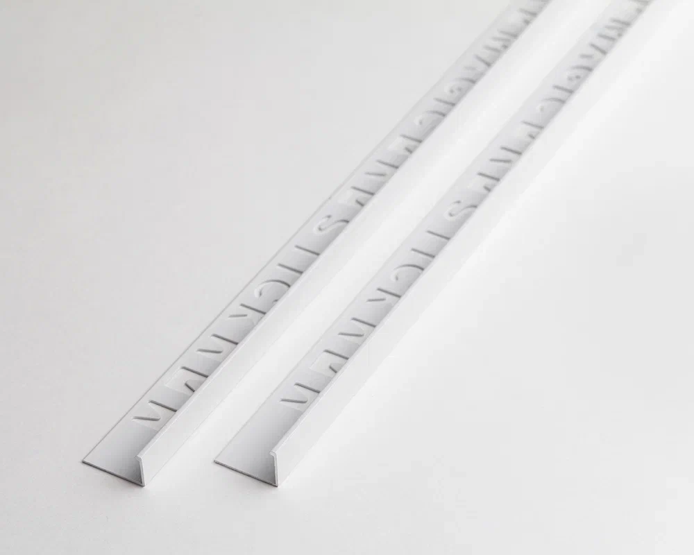 Профиль окантовочный Волшебная палочка MSPK 01.2700.16 10мм 2,7м Белый