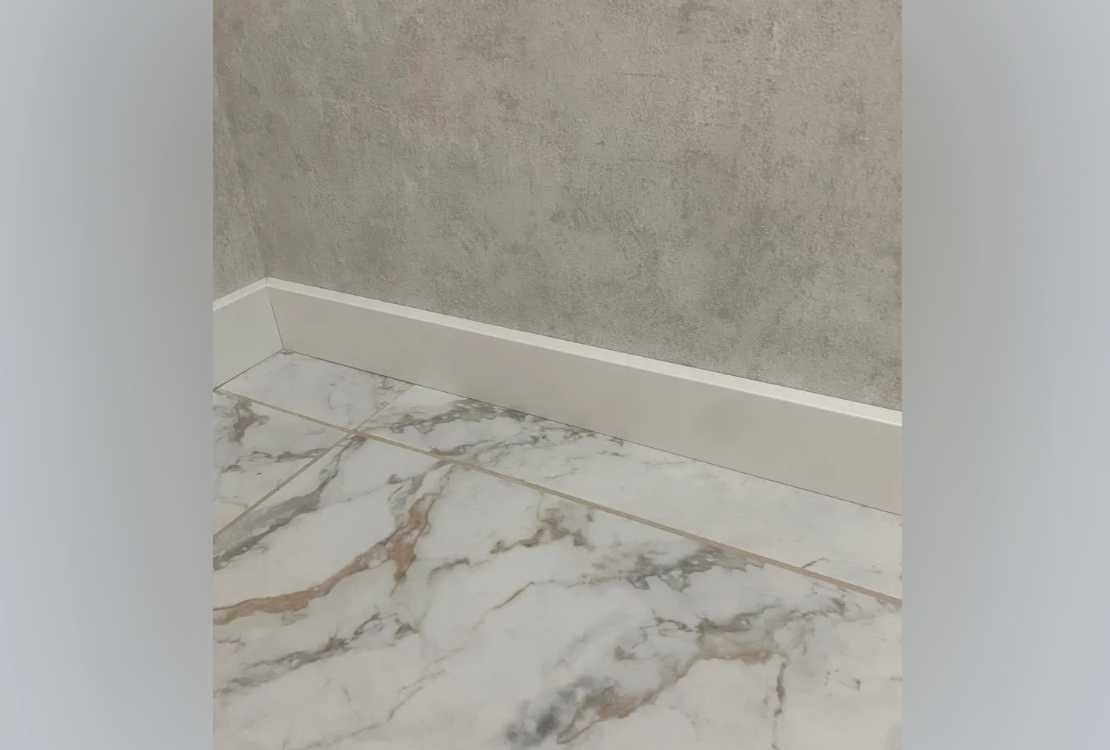 Плинтус МДФ Smartprofile Strong 80М Дуб винтаж светло-серый