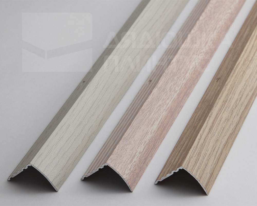 Порог угловой ПУ 04.2700.288 Орех