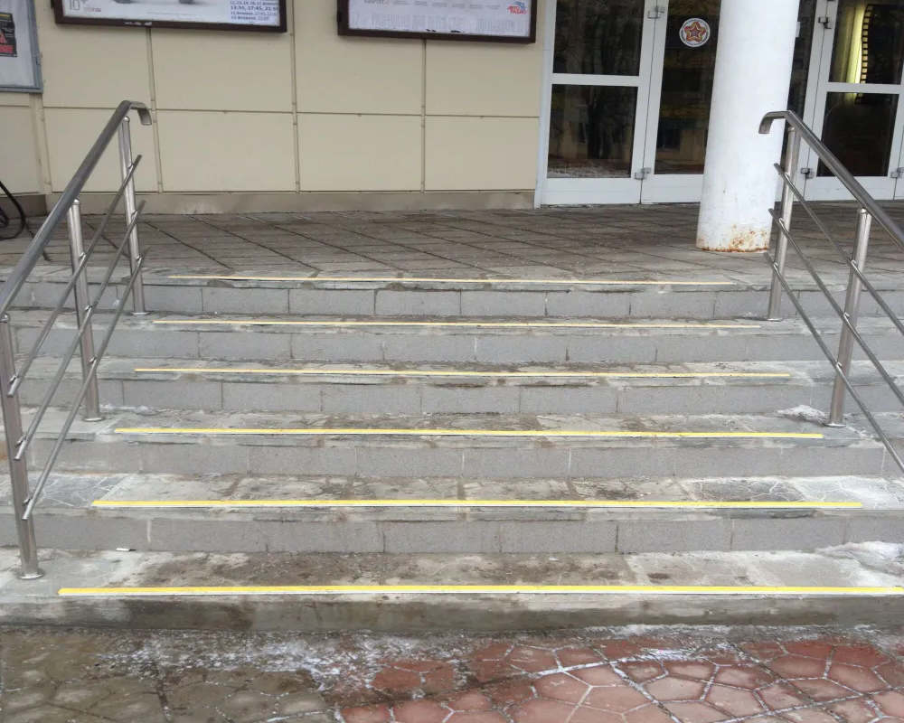 Порог одноуровневый ПС 08.900.04л Бронза анод