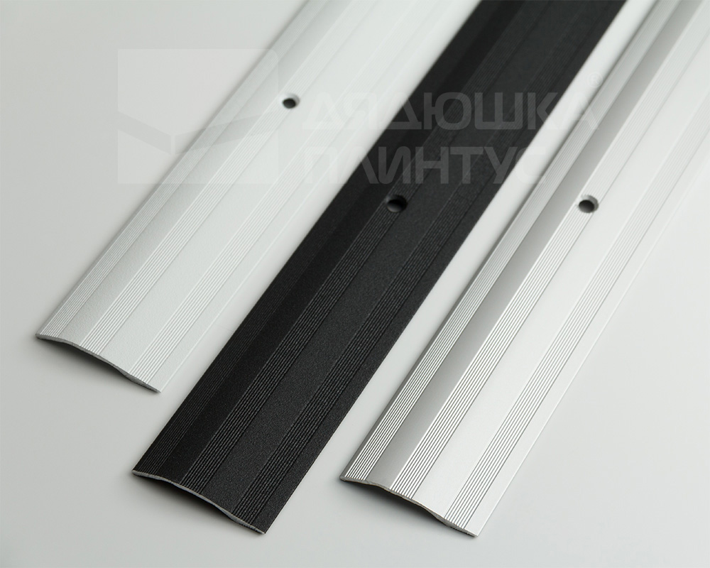 Порог разноуровневый ПР 02.900.082 Дуб светлый