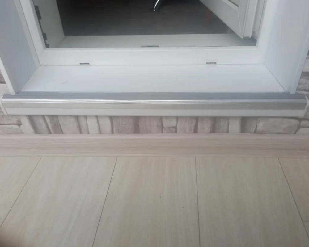 Порог одноуровневый ПС 08.1800.04 Бронза