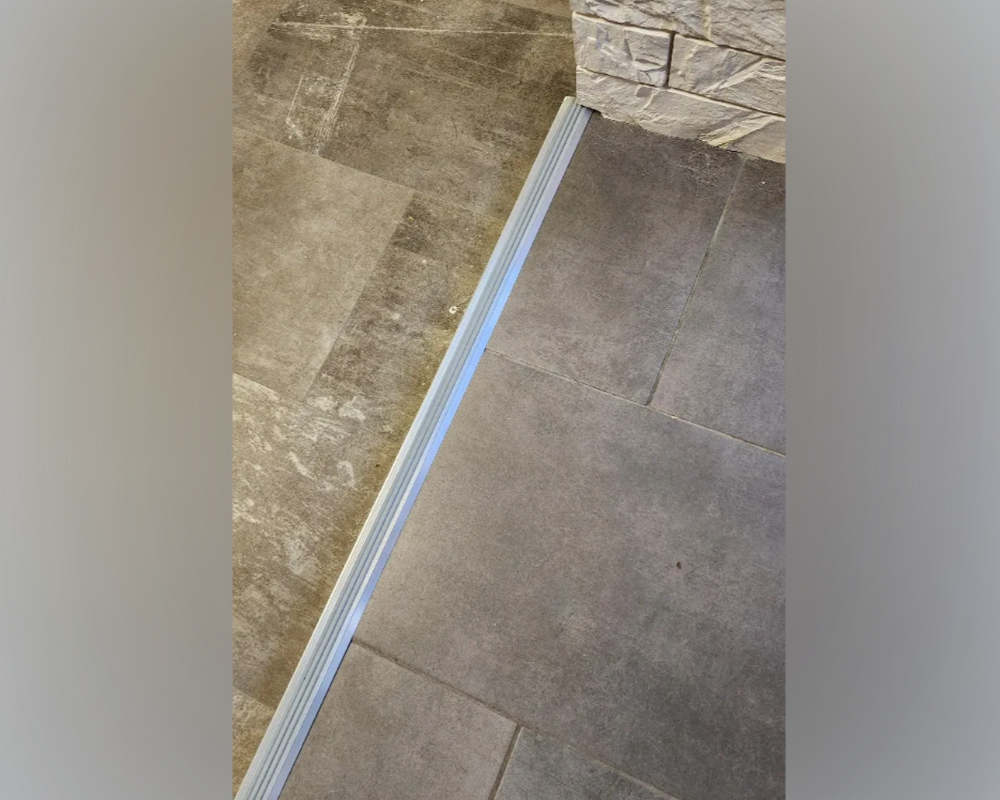 Порог одноуровневый ПС 08.2700.202л Золото